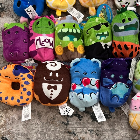 Cepia Cats Vs. Pickles Plushies Bundle or Individual - Picture 5 of 9